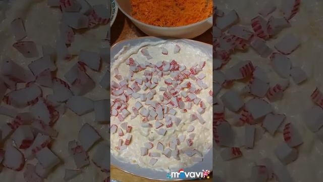 Легкий рецепт новогоднего салата.
