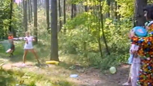 Футбол летающими тарелками смотреть онлайн