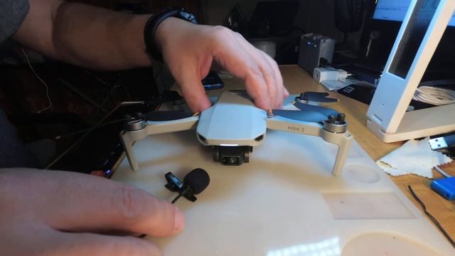 DJI mini 2 - вибрирует подвес/Gimbal noise смотреть онлайн