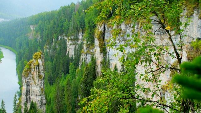 Алексей и Ирина жили в добротном коттедже, Когда Ирина увидела будущую домработницу, то она обомлел смотреть онлайн