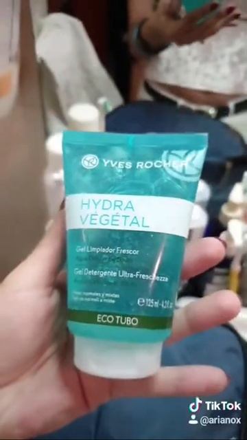 Sensitive Vegetal + Hydra Vegetal (Yves Rocher) смотреть онлайн