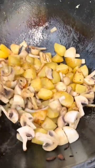 РАГУ С ЦЫПЛЁНКОМ🍗 смотреть онлайн