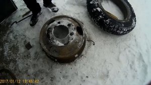 Как разбортировать колесо с кольцом Газ 53
