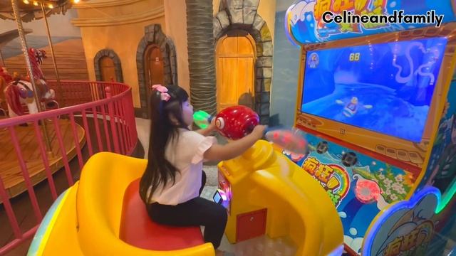 Main ke Funworld, Dapat 5 Free Game pas ulang tahun смотреть онлайн