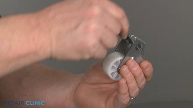 Whirlpool Barracuda Refrigerator Left Front Roller Replacement WPW10304660 смотреть онлайн