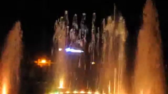 Музыкальный фонтан в  г. Миргород. смотреть онлайн