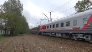 Паровозы П36-0110,П36-0120 с поездом победы