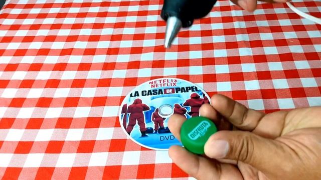 reciclar botellas de plastico y hacer macetas decorativas // manualidades con reciclaje смотреть онлайн