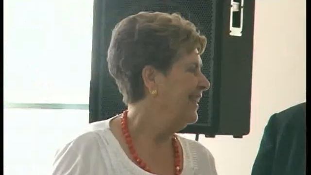 Los mayores del barrio de la Serna celebran fin de curso y primer aniversario de sus instalaciones смотреть онлайн