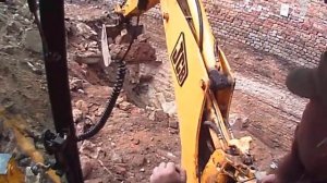 работа Задним Ковшом. Очень Опасный Подкоп JCB4