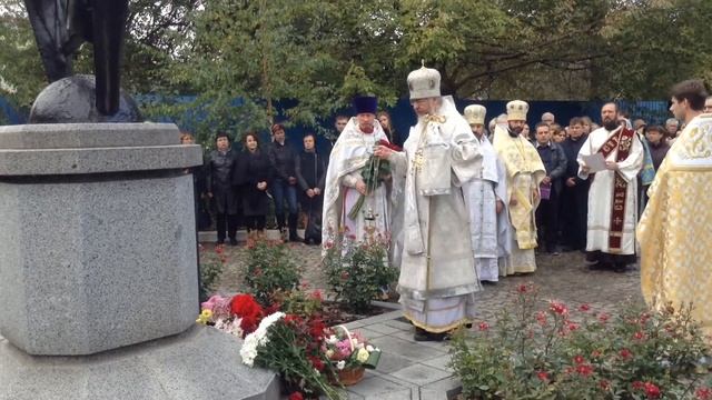 10-я годовщина трагедии на ул. Мандрыковской смотреть онлайн