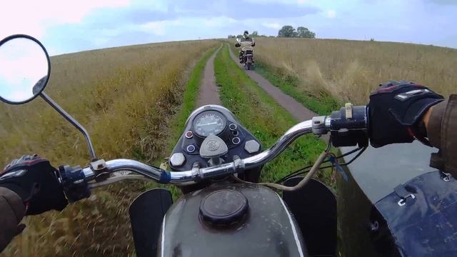 Поездка на мотоцикле Урал и Восход смотреть онлайн