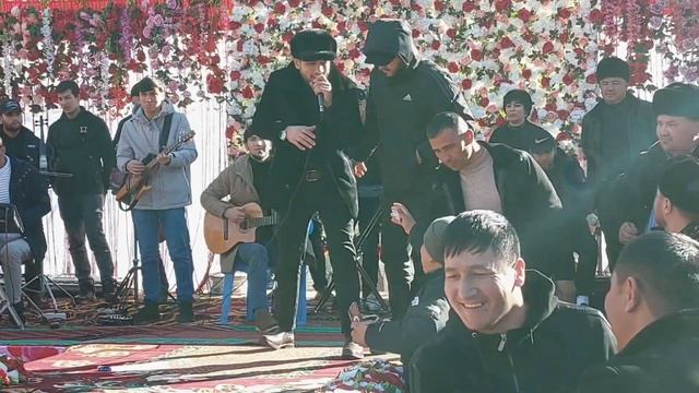 Jaloliddin Ahmadaliev & Dilmurod Usmonov Tojikistonda tuy hizmatida смотреть онлайн