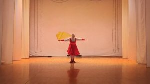 танец "Пятки горят" соло Анастасия Грухина
Ансамбль народного танца "Сувенир" гКиров