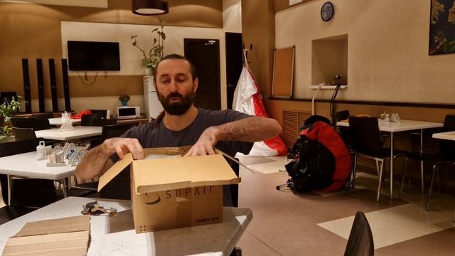 Sup Air Pilot Helmet 380 g. unpacking Распаковка одного из самых легих парапланерных шлемов. смотреть онлайн
