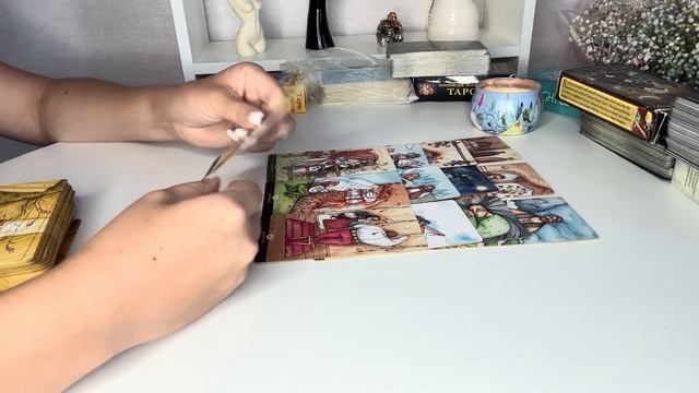 ЕЁ МЫСЛИ И ЧУВСТВА. Таро для мужчин. Какова перспектива ваших отношений? Что она думает? Что хочет?