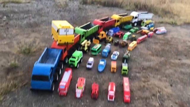 Mobil Truk Tronton Panjang Penuh Mobil Mobilan Oleng, Mobil Balap, Truk Molen, Excavator смотреть онлайн