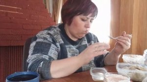 Огородный мукбанг.