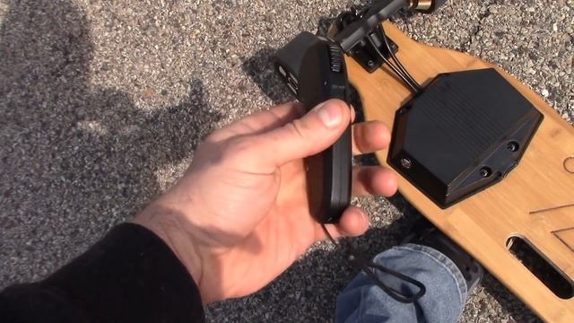 WOWGO 2S Electric Skateboard Unboxing and Review. Safest Electric Skateboard. смотреть онлайн