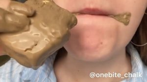 Уральская глина в пасте из глины // clay // Глиняная паста // Хруст глиной // АСМР