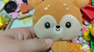 играем в мягкую детскую игрушку погремушку для малышей