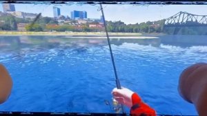ULTIMATE FISHING SIMULATOR-поймал налима.