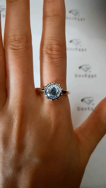 Doveggs round flower shape moissanite ringlab diamond engagement ring