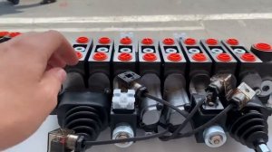 Гидрораспределитель секционный 8PC100 на 8 секций