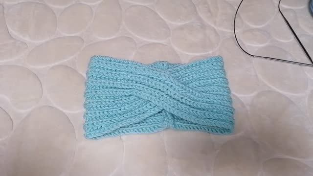 Связать повязку на голову бантик