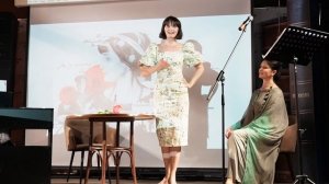 Виктория Носовская исполняет Болеро Кьяры "Гордая прелесть осанки". Фортепиано — Михаил Ченцов