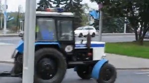 Менты на тракторе