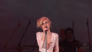 Полина Гагарина "Любовь под солнцем", live