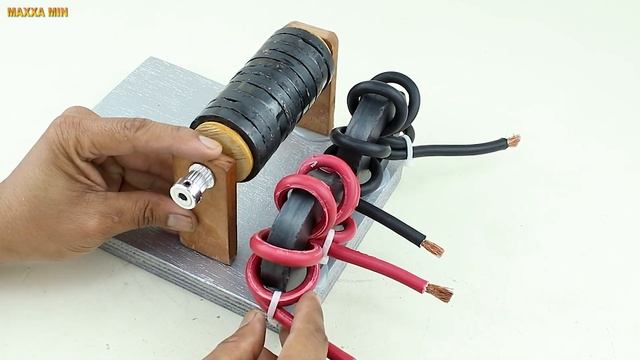 AC Electricity 220 volt service generator with 10rm copper cable magnet science experiments смотреть онлайн