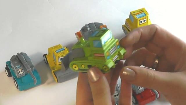 Рабочая техника. Игрушечные машинки. Toys for children