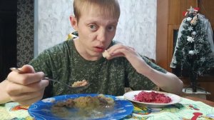 Мукбанг// Картофельное Пюре с Сердцем И Печенью,Салат Из Свеклы