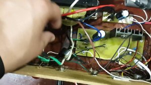 Как собрать простой лабораторный блок питания! Урок 6!