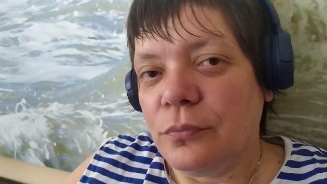 Прилетают пчёлы каждый день смотреть онлайн