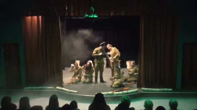 А зори здесь тихие... смотреть онлайн