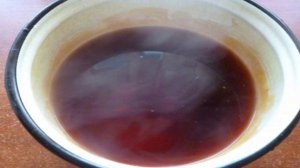 Скумбрия в луковой шелухе