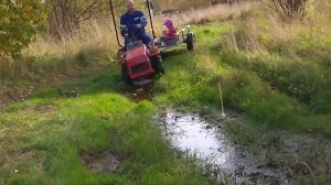 Минитрактор Беларус 132н по легкому бездорожью.