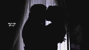 Blair x Chack - Everybody Hurts