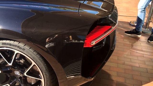 Most Expensive Bugatti Chiron with Carbon Fiber body in Monaco : Details & Start-Up смотреть онлайн
