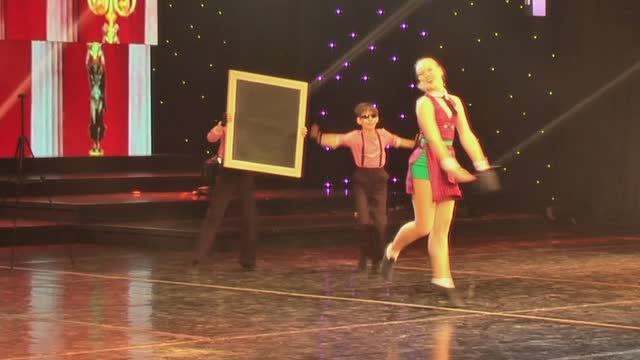Старший состав хореографического ансамбля "Дети Солнца" - Композиция "Кража века"