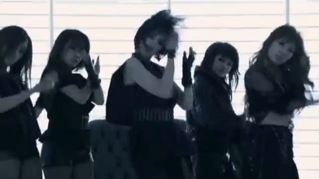 T-ARA 티아라 - I Go Crazy Because of You 너 때문에 미쳐 смотреть онлайн