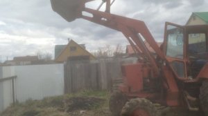 Экскаватор-погрузчик на базе ЮМЗ ЭО-2624а