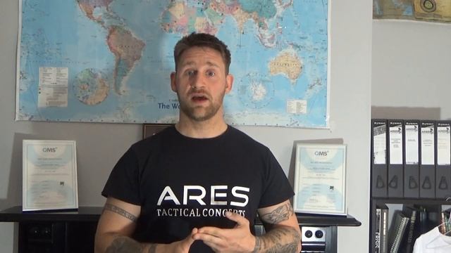 Tactical Thinking for Effective Self-defence смотреть онлайн