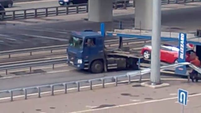 Заехал ни туда 2. смотреть онлайн