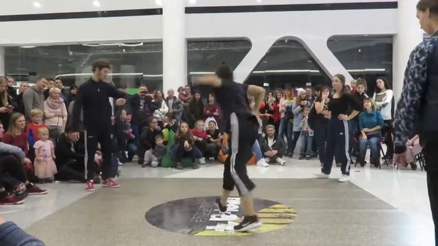 Proka4 battle, House, Lafty vs Badaboom vs Notika vs Pogoda смотреть онлайн