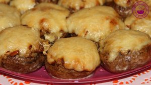 Фаршированные шампиньоны