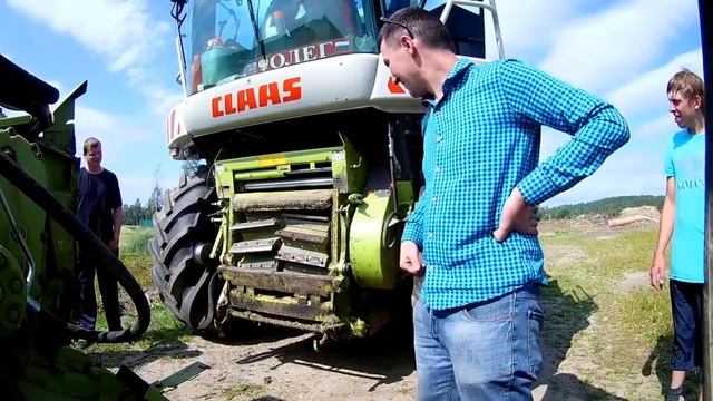 будни тракториста питер первый день уборки зерновых смотреть онлайн